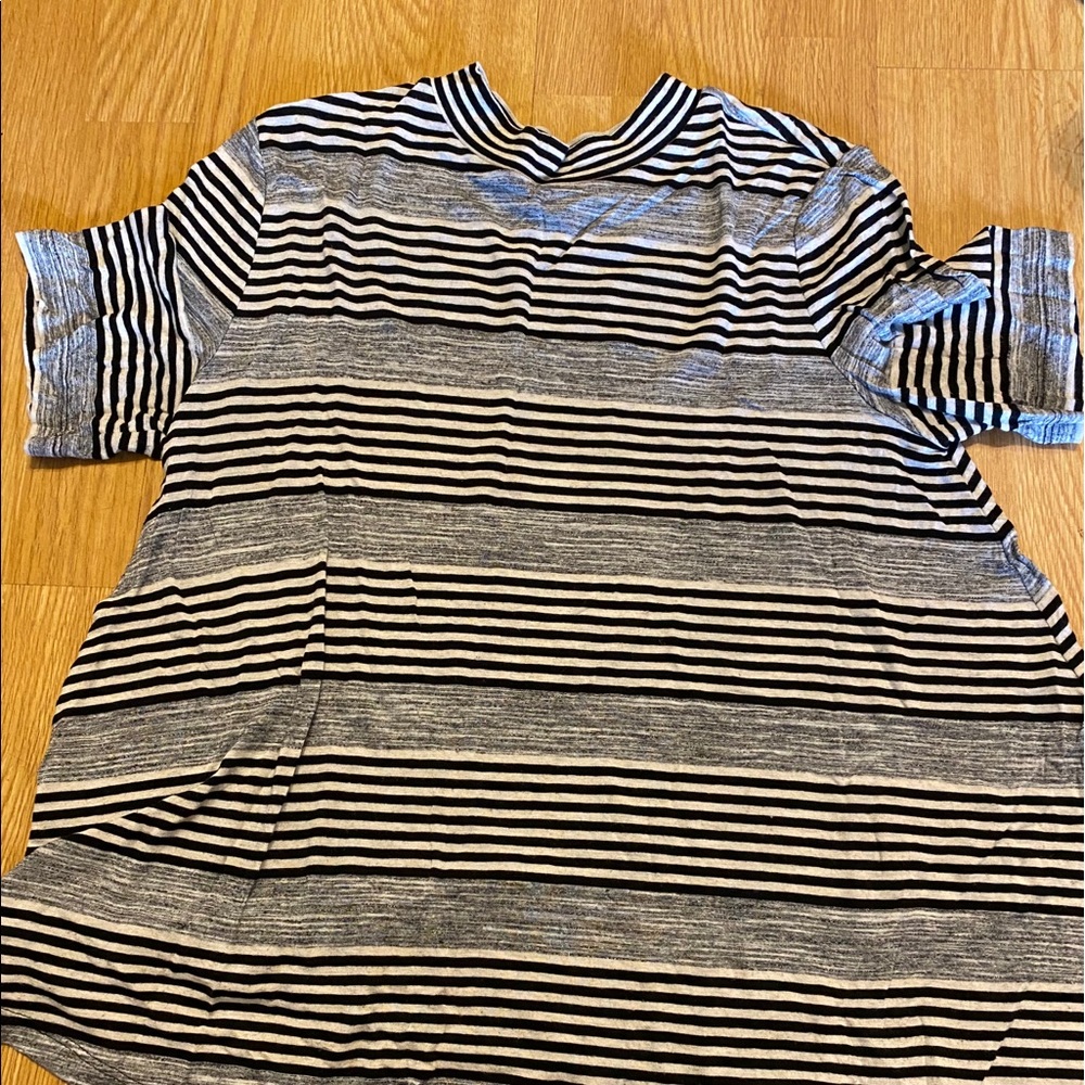 Striped tshirt